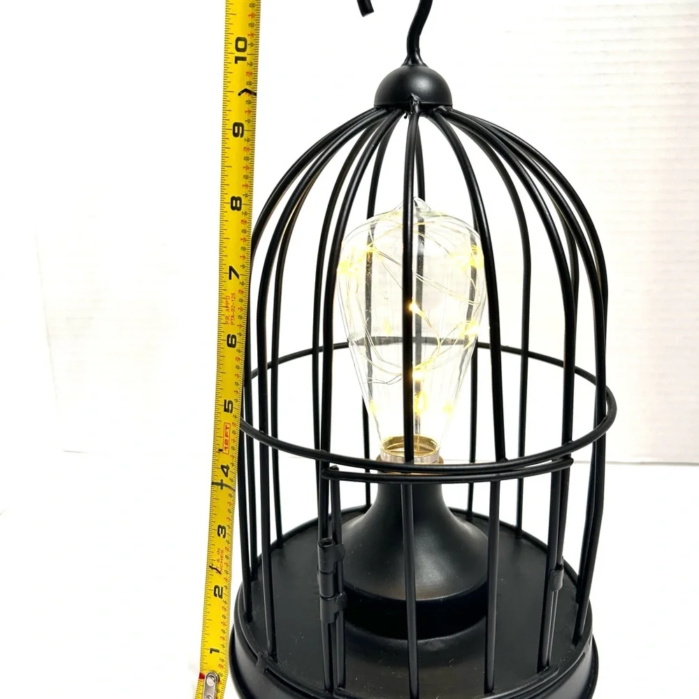Black Metal Birdcage Accent Lamp
